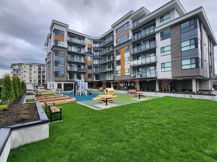 Property Photo:  20695 Eastleigh Crescent 213  BC V3A 0P7 