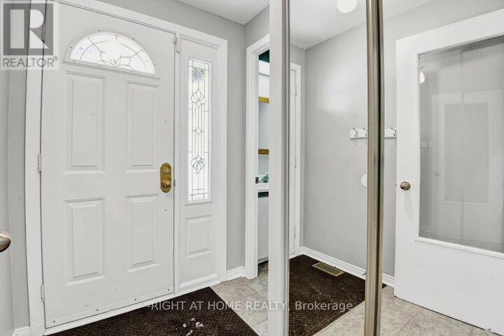 Property Photo:  52 Ventnor Way  ON K2J 1M3 