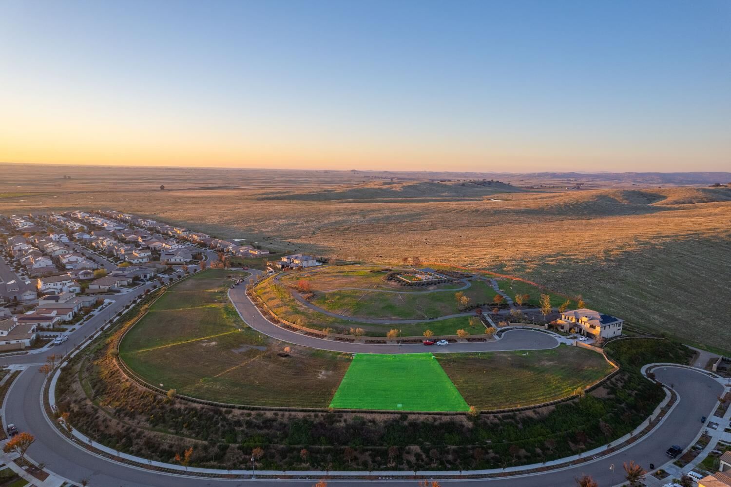 Property Photo:  934 Terrace Place  CA 93636 