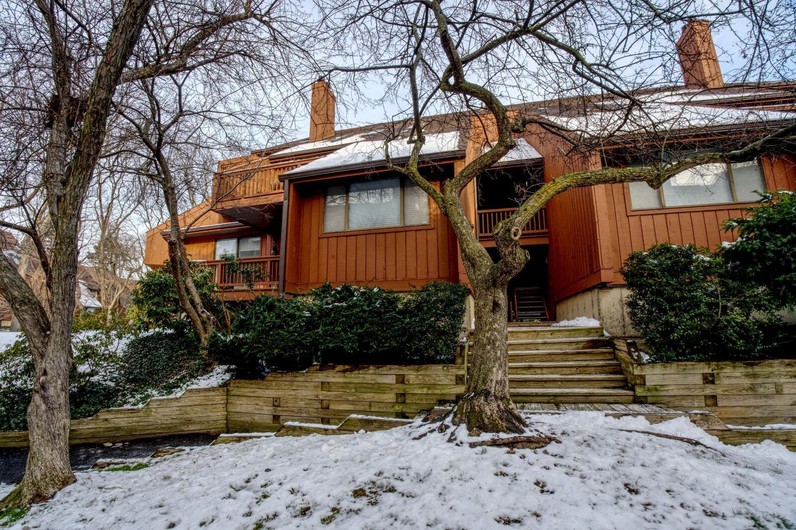 Property Photo:  570 Sanderling Ct  NJ 07094 