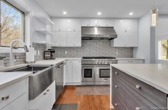 Property Photo:  1 Rock Meadows  NY 10579 