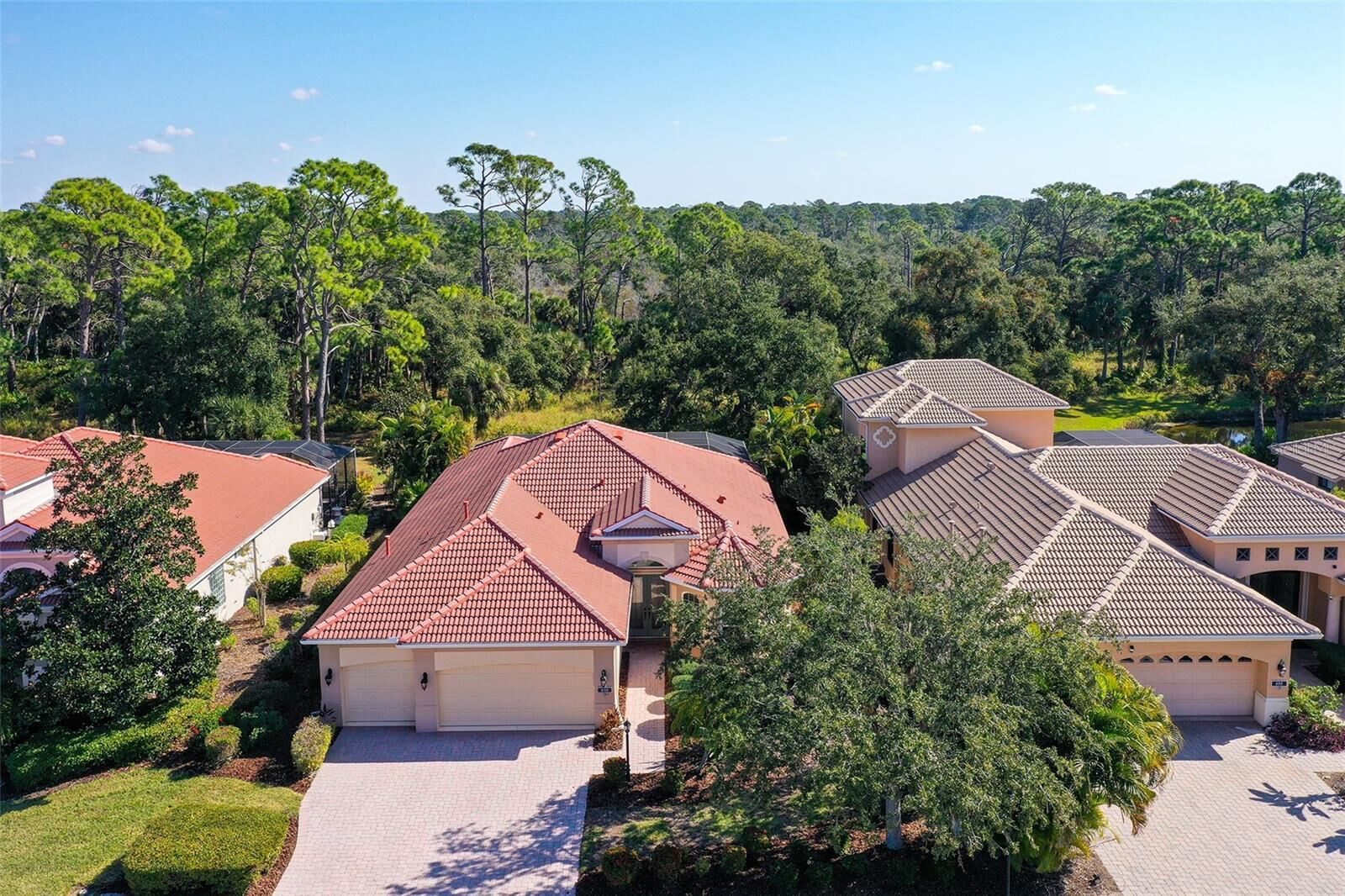 Property Photo: 640 Crane Prairie Way FL 34229
