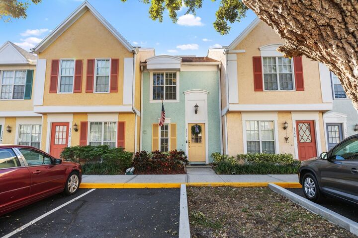 Property Photo:  3342 W Wyoming Circle  FL 33611 