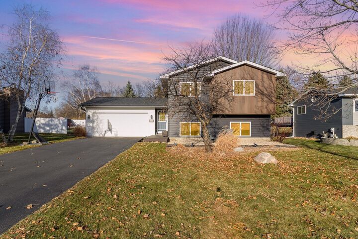 2680 Brittany Lane  Woodbury MN 55125 photo