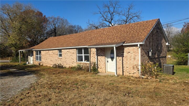 Property Photo:  203 South Street  AR 72634 