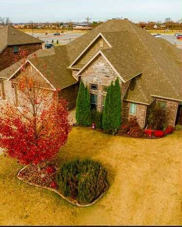Property Photo: 5805 W Murfield Drive AR 72758
