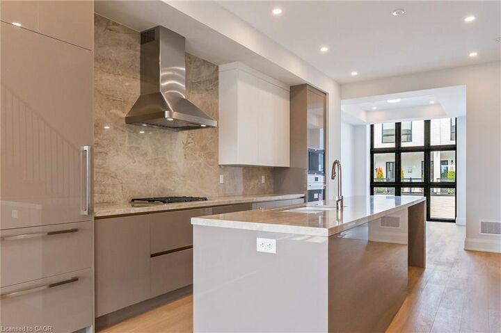 Property Photo:  138 East Street 4  ON L6L 0H9 