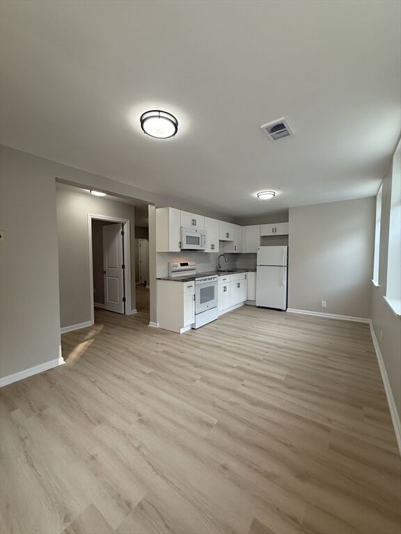 Property Photo: 100 River St 2 MA 01830