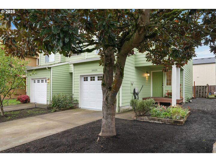 Property Photo:  10029 NW Iron Ridge Pl  OR 97133 