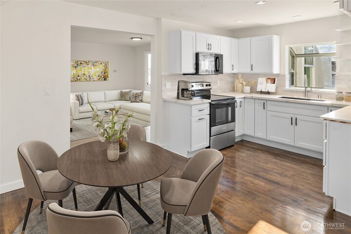 Property Photo:  302  Stafford Street  WA 98922 