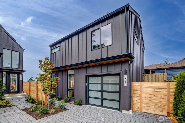 3610 SW Othello Street  Seattle WA 98126 photo