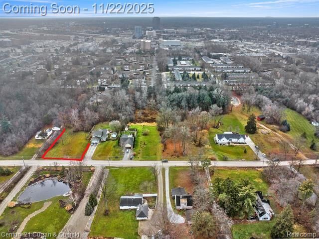 Property Photo: 25559 Farmbrook Road MI 48034