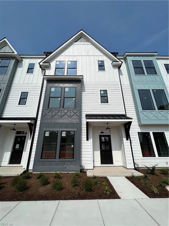 Property Photo:  913 Jennings Lane  VA 23322 