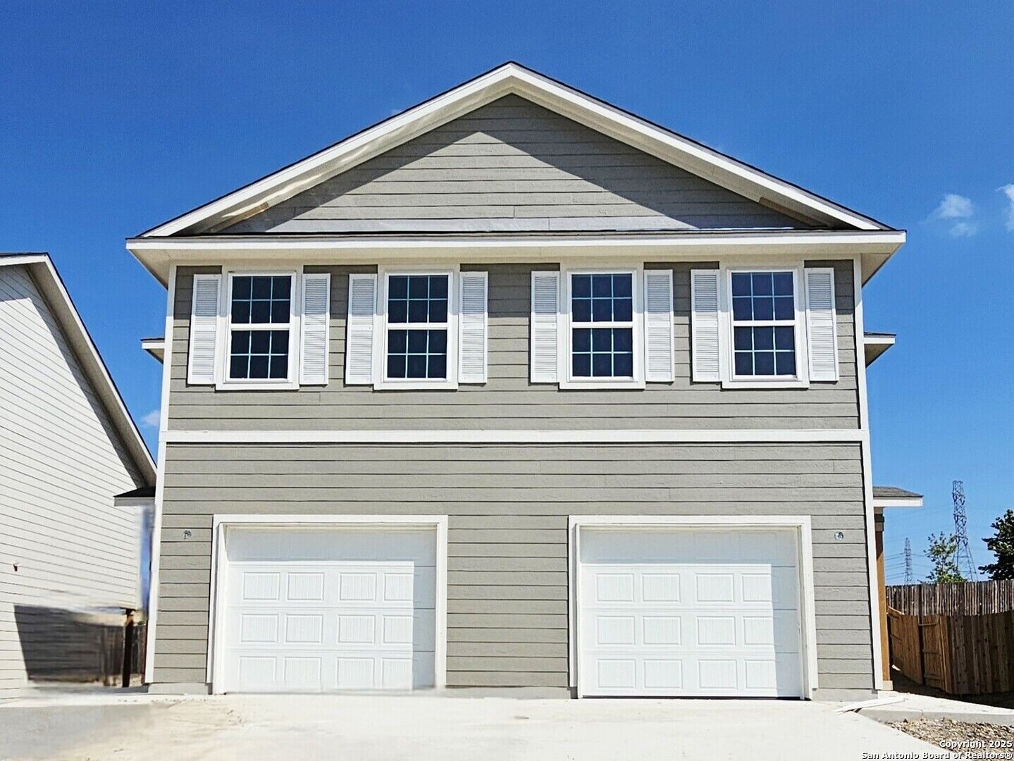 Property Photo: 10207 Tulipwood Run 102 TX 78252