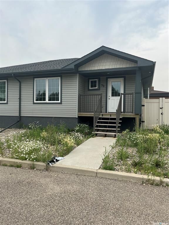 72 Cameron Way 29 — photo 1