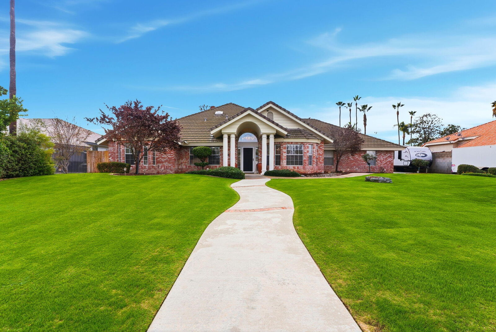 Property Photo:  13201 Meacham  CA 93314 