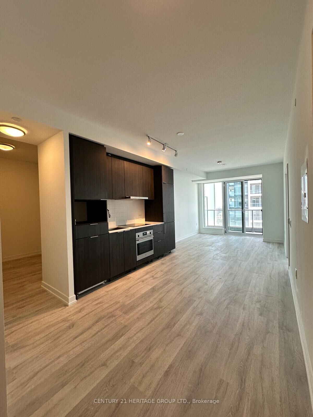 Property Photo: 7 Golden Lion Heights 2706 ON M2M 0C1