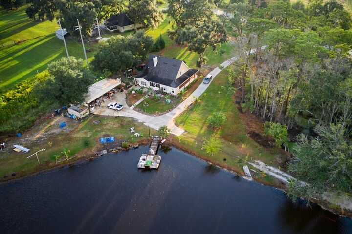 Property Photo: 281 Hwy 221 GA 31635