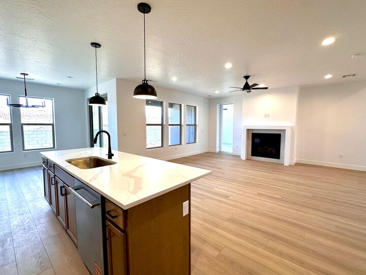 Property Photo:  625 S Savio Dr Lot 19  UT 84790 