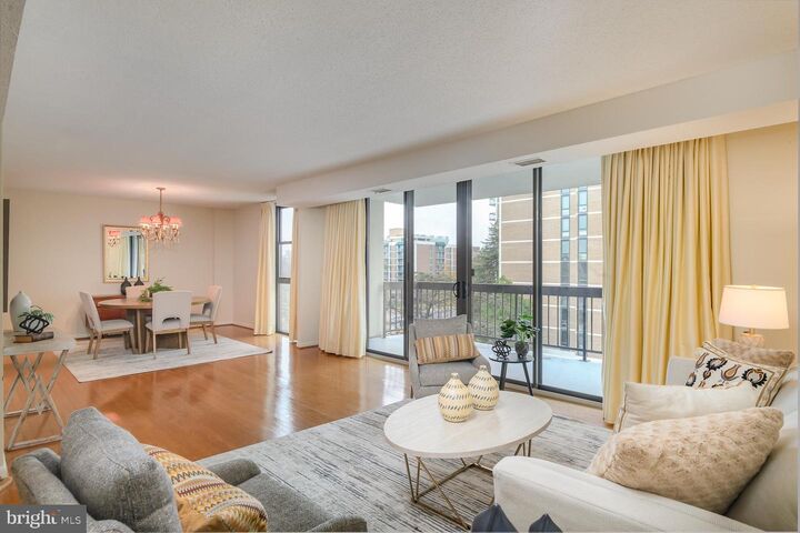 Property Photo:  1016 S Wayne Street S 604  VA 22204 