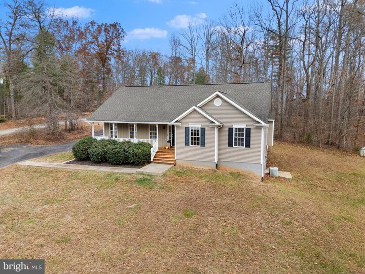 Property Photo: 1522 Meander Run Road VA 22948