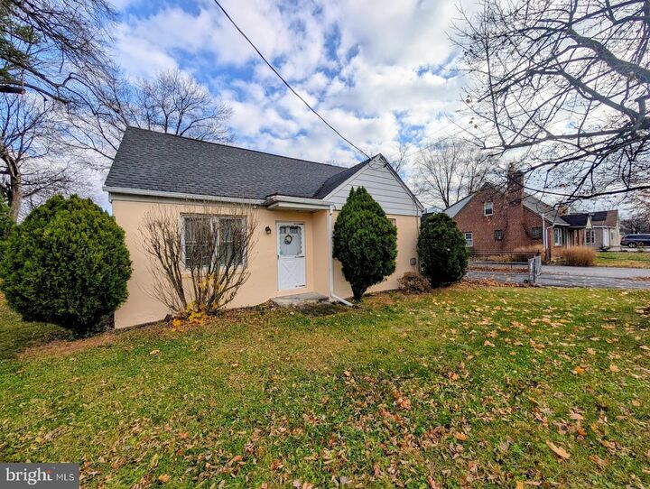 530 Hogestown Road  Mechanicsburg PA 17050 photo