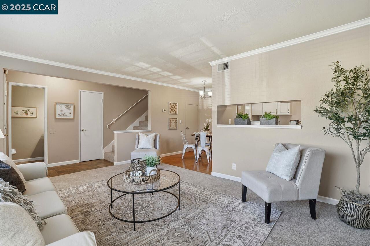 Property Photo:  1013 Mohr Ln 2  CA 94518 