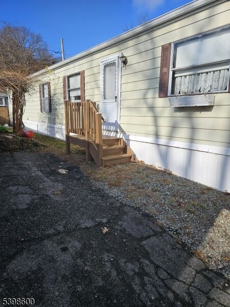 Property Photo:  44 Ridge Rd 24  NJ 07438 