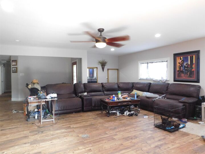 Property Photo:  13529 Nightingale Drive  TX 77050 