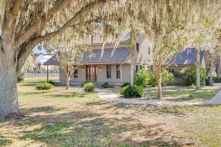 Property Photo: 5480 Albritton Road FL 33860