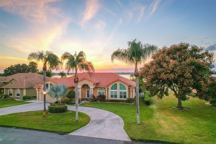 Property Photo:  116 Raintree Court  FL 33823 