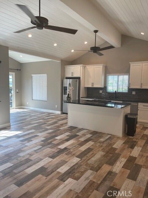 Property Photo: 5255 Sylmar CA 91401