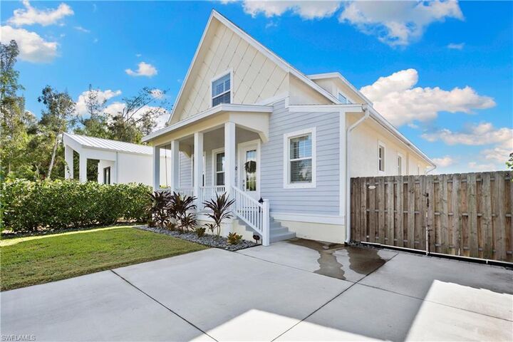 Property Photo:  3060 Woodside Ave  FL 34112 