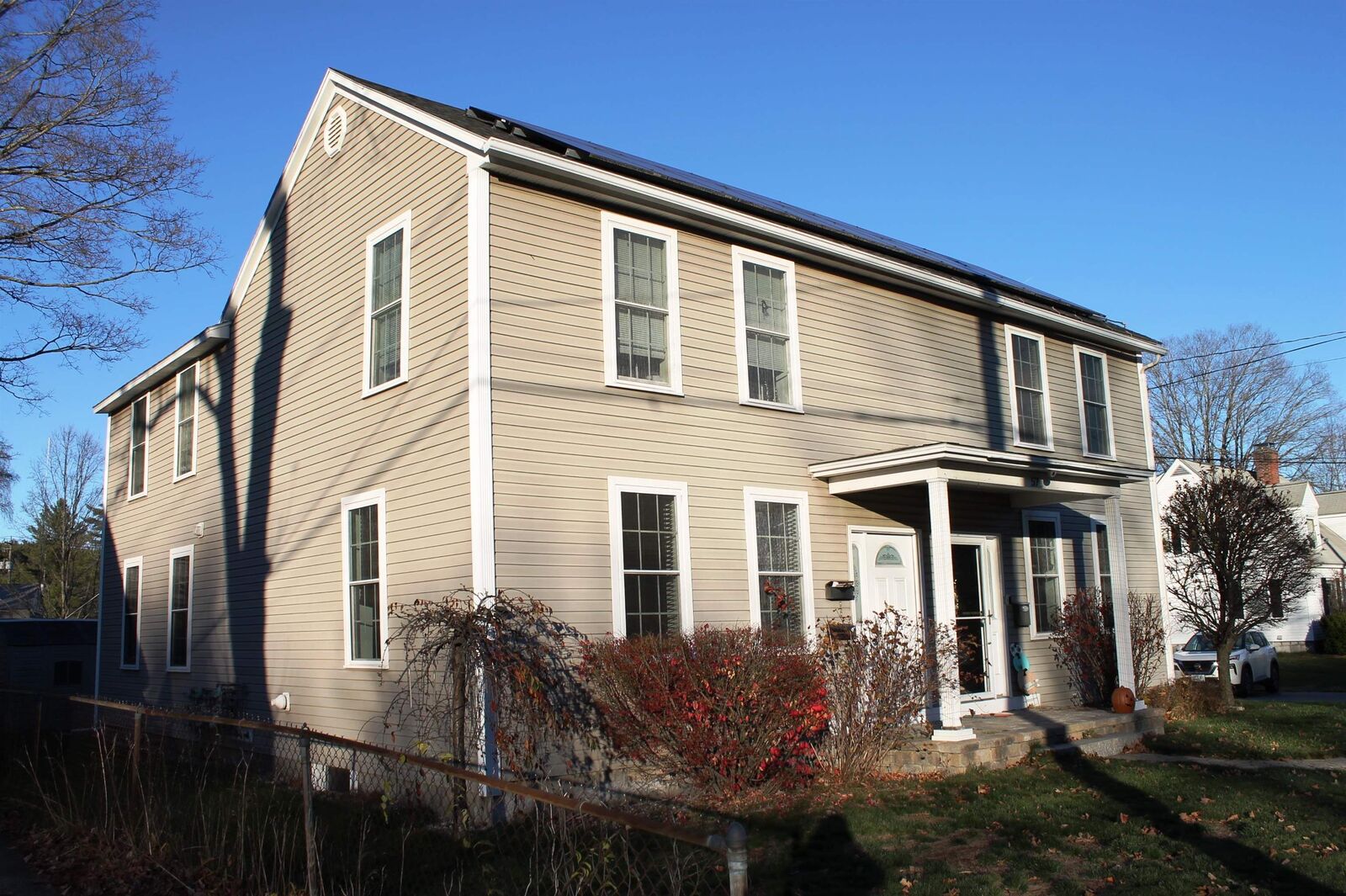 Property Photo: 57 S Mast Street NH 03045