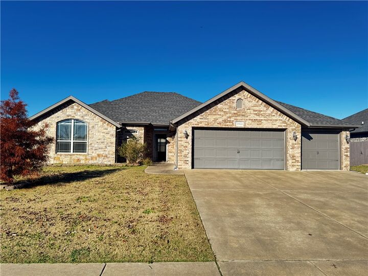 1904 18th Street  Bentonville AR 72713 photo