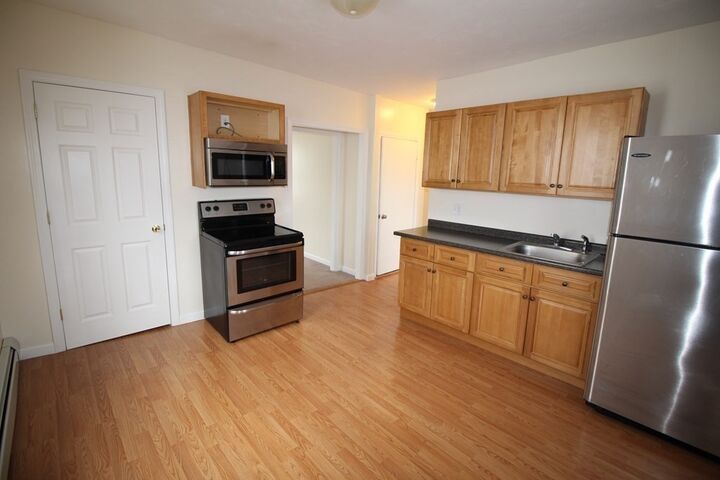 Property Photo:  94 Lilley  Avenue 2  MA 01850 