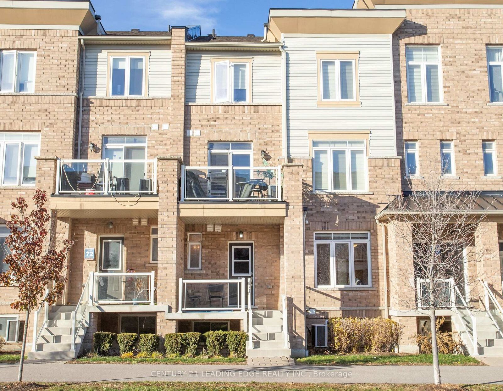 Property Photo: 1762 Rex Heath Drive ON L1X 0E6