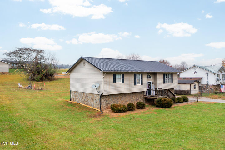 Property Photo:  166 Heritage Drive  TN 37857 