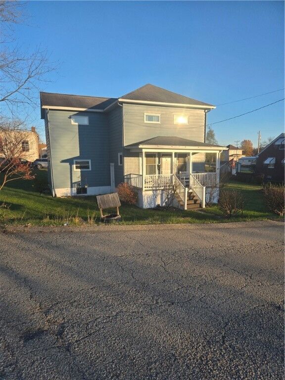 Property Photo:  306 N Second Street  PA 15461 