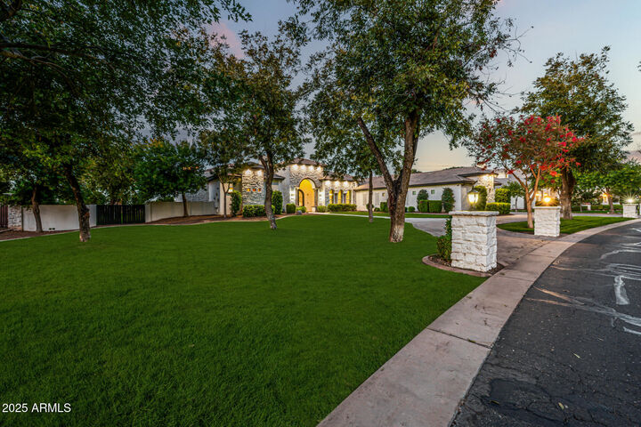 Property Photo: 20668 E Sunset Drive AZ 85142