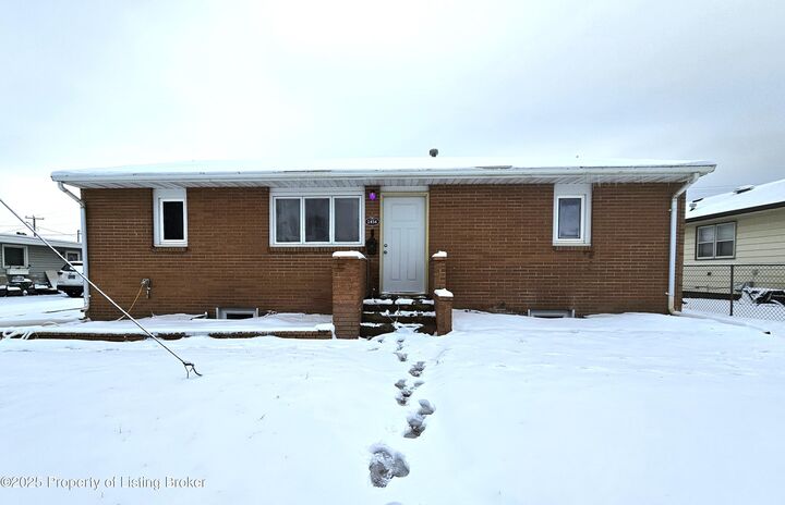 Property Photo:  1454 2nd Street S  ND 58601 