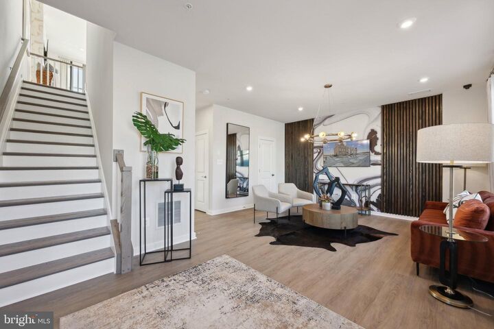 Property Photo: 10959 Pinnacle Green Road MD 20774