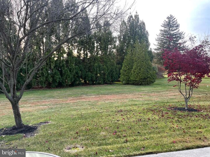 Property Photo:  6 Derby Court  NJ 08055 