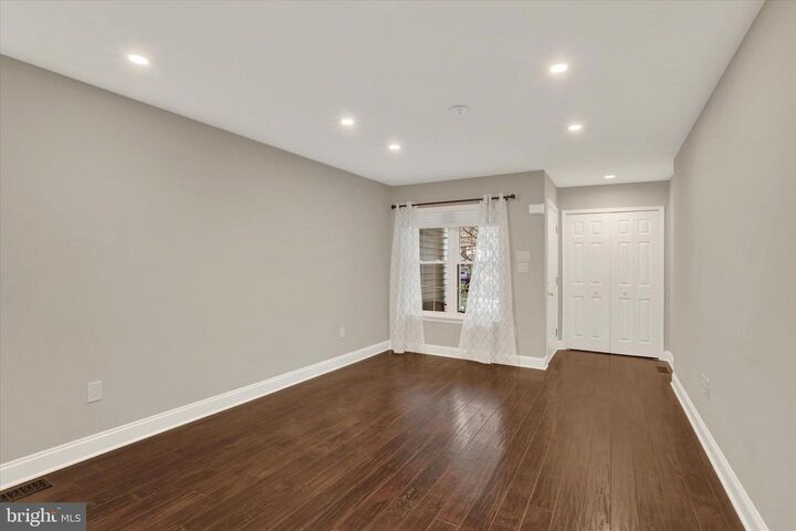 Property Photo:  102 Julian Drive E  PA 18974 