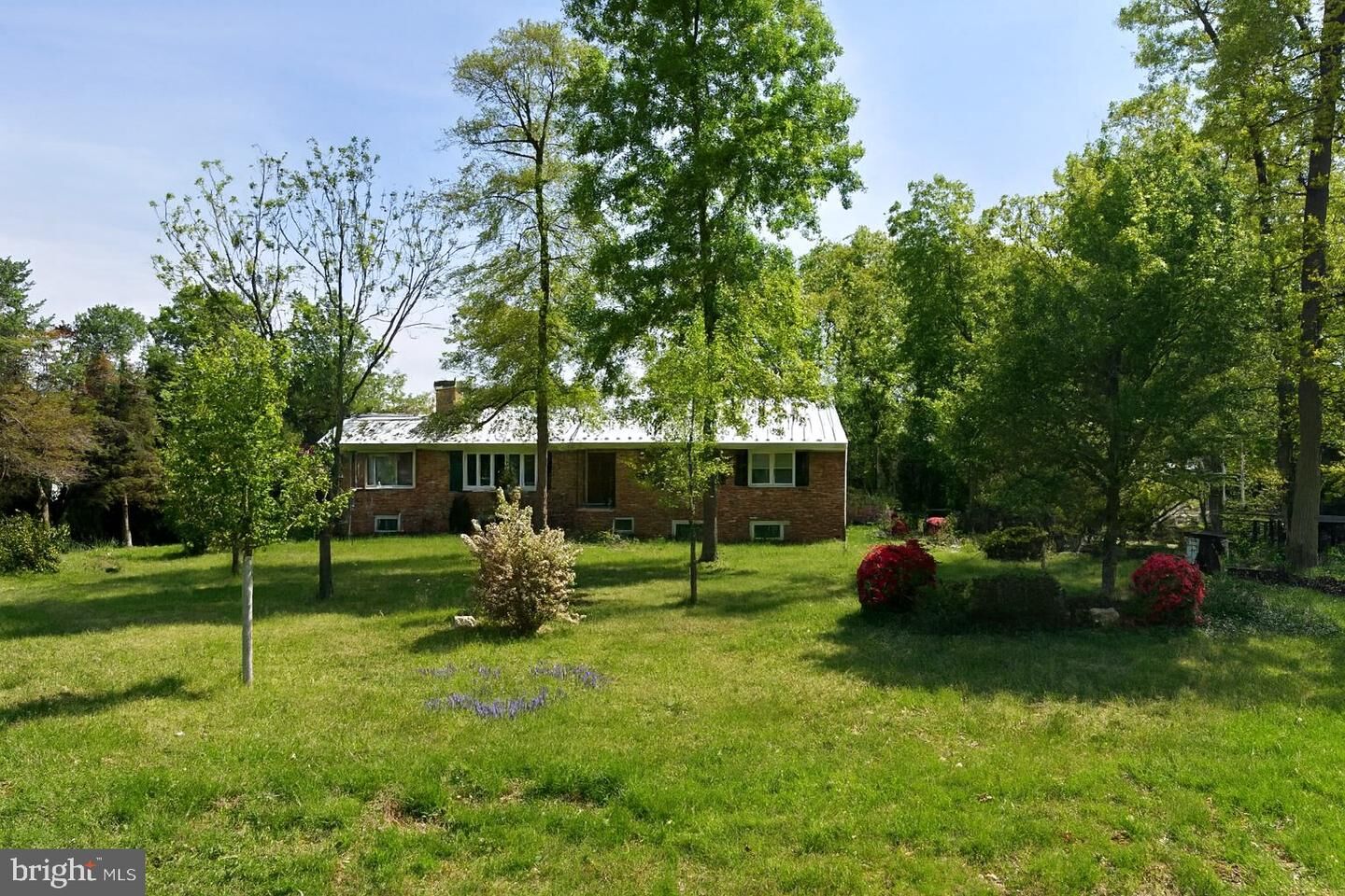 Property Photo:  8819 Southwick Street  VA 22031 