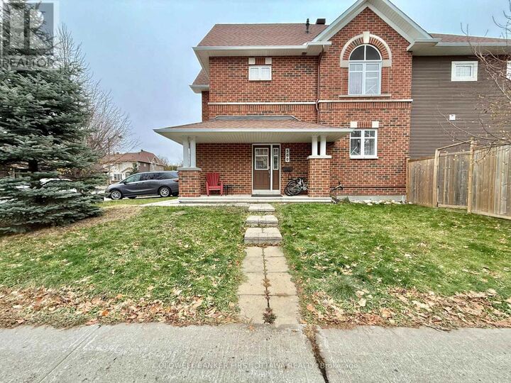 Property Photo:  300 Tourmaline Crescent  ON K2J 5X3 