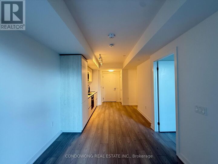 Property Photo:  120 Broadway Avenue 1106  ON M4P 0E9 