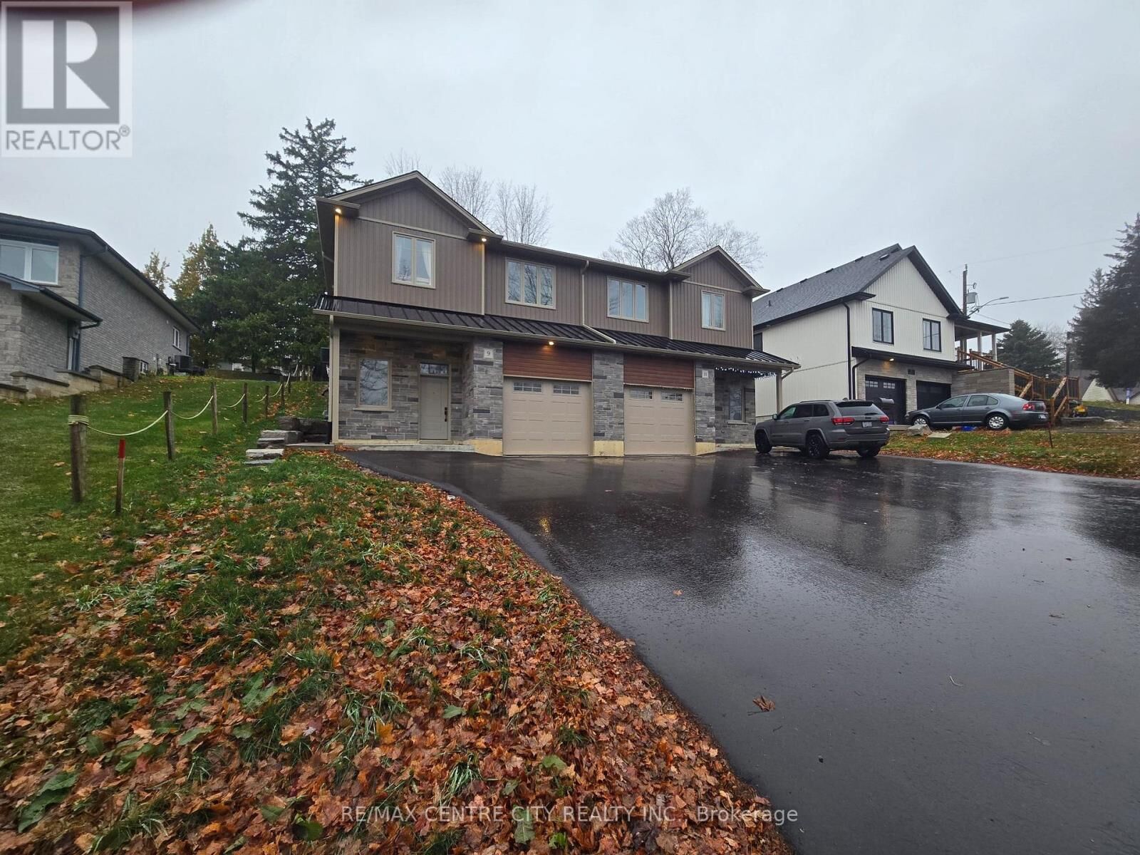 Property Photo:  9 Oak Street Lower  ON N0J 1Z0 