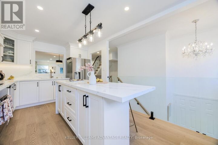 Property Photo:  129 Confederation Way  ON L3T 5R4 