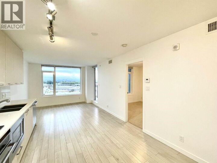 Property Photo:  7708 Alderbridge Way 1005  BC V6X 0P9 